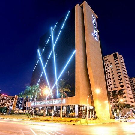 Cullinan Hplus Premium Бразиліа Екстер'єр фото The hotel at night
