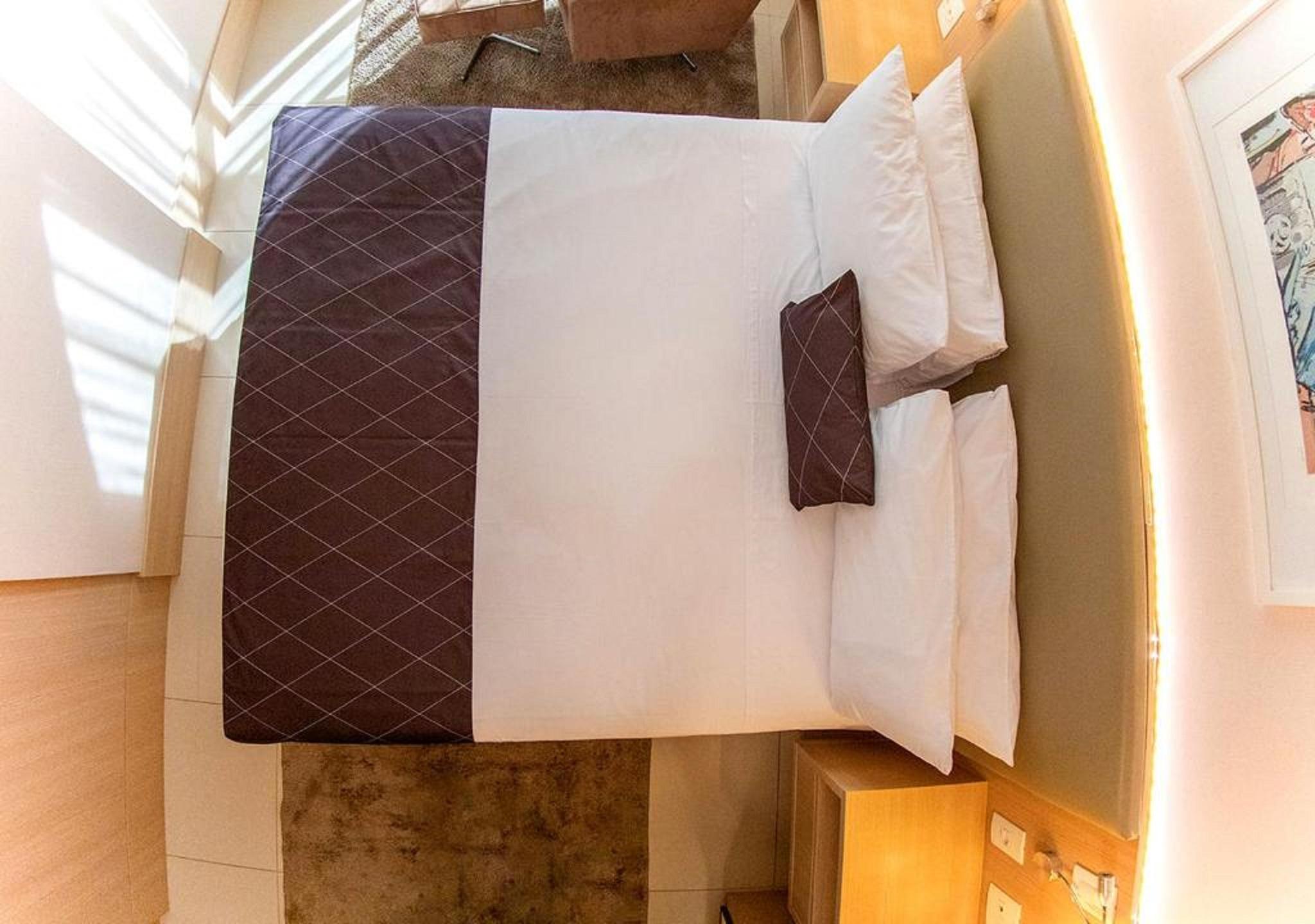 Cullinan Hplus Premium Бразиліа Екстер'єр фото A futon