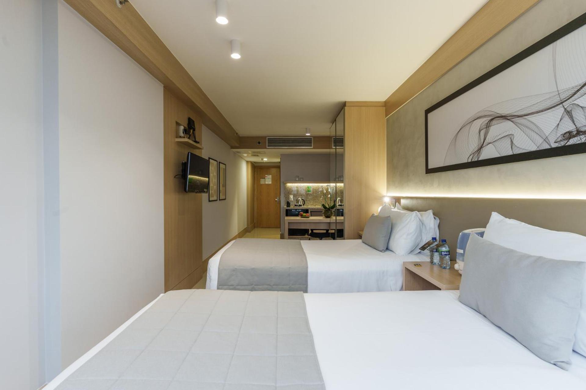 Cullinan Hplus Premium Бразиліа Номер фото